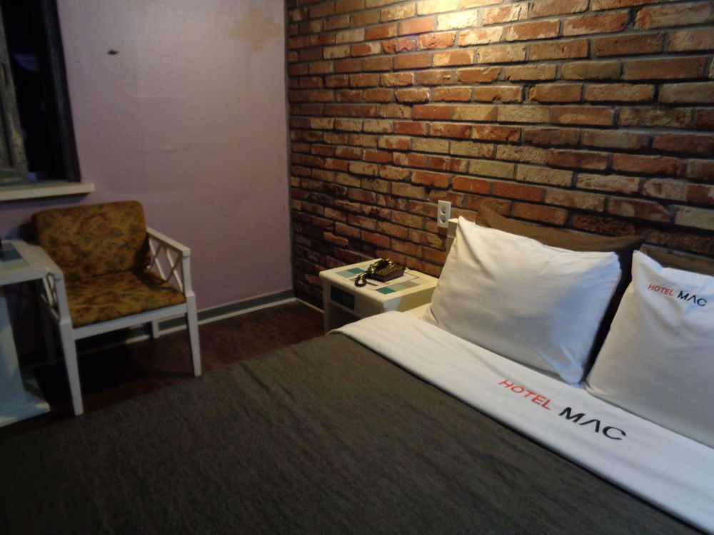 Mac Hotel Daejeon Bagian luar foto